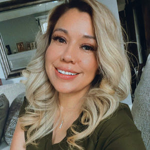 Meet your Posher, Lily